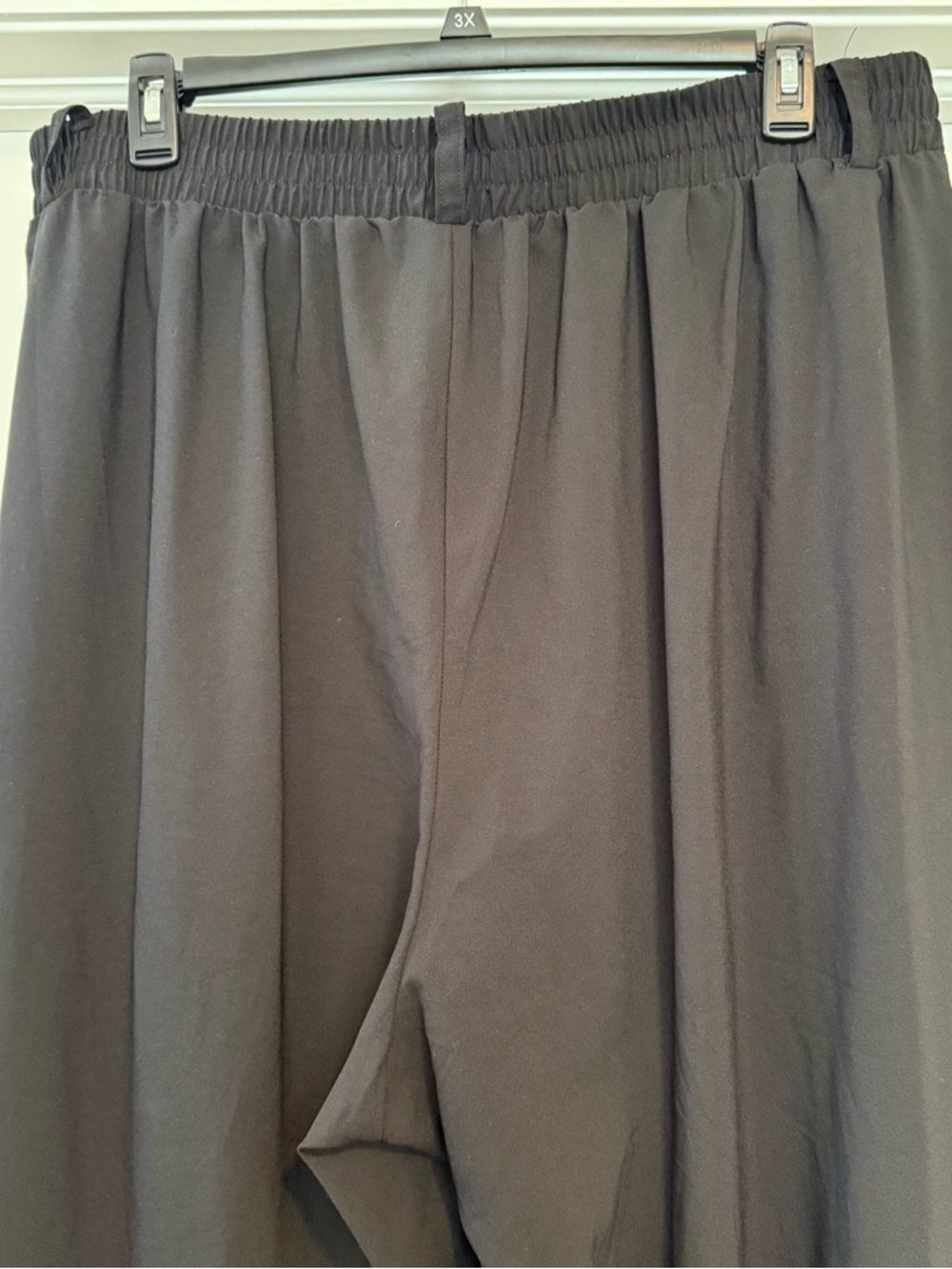 torrid Black Pleated Dress Pants - Picture 4 of 5